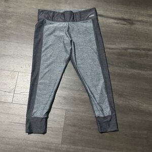 Victoria's Secret Pink Ultimate Flat Waist Ankle Leggings Marl Gray Logo Large